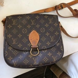 Louis Vuitton  Saint Cloud